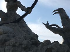 -巴陵广场
