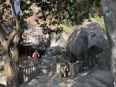 -石峰岩寺