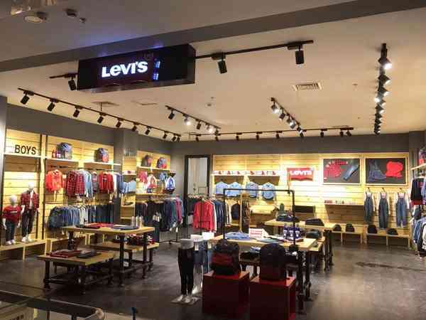 levis-"我老是李维斯真维斯分不清楚,读书的时候真."-大众点评移动版