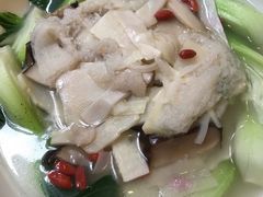 竹荪上海青-三顾园(锦里店)