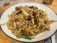 -榕江牛瘪牛肉火锅