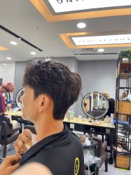 -藤野造型烫染接发