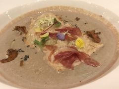 -恰餐厅及酒吧 CHAR Bar & Grill (北京丽都皇冠假日店)