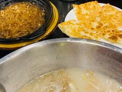 -老来福·非遗酸汤兔(凯旋路店)