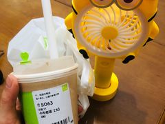 -奈雪的茶(湖滨银泰in77C区PRO店)