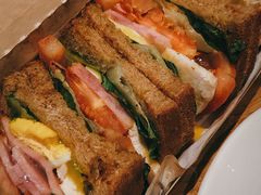 -星巴克臻选(杭州嘉里中心1F店)