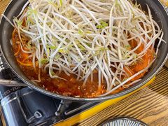 -吴草鸡爪오초닭발韩食堂(融恒盈嘉中心店)