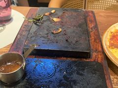 -一沙一城·岩烤牛扒(深圳首店)