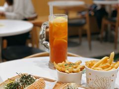 招牌热狗-艾薯夫妇Aysh(福田星河COCOPark店)