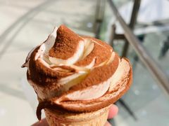 可可玫瑰熔岩蛋卷-DQ·蛋糕·冰淇淋(河东万达店)