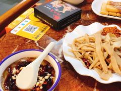 老成都冰粉-耗儿鱼蛙蛙叫·老成都火锅(蛇口海昌街店)