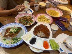 -满园烤鸭·春饼(太原街万达店)