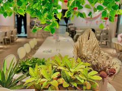 -必胜客(WOW中心城店)