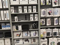 -Apple授权专营店(五彩城店)