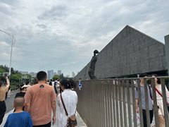 -侵华日军南京大屠杀遇难同胞纪念馆-停车场