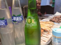 大香蕉-江合勇丹东兄弟小串海鲜烧烤(总店)