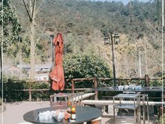 -楠柏弯休闲山庄(梨花溪店)
