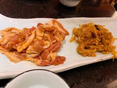 酸菜五花肉-百味源炭火烤翅 ·夜市大排档(酒仙桥店)