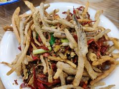 -江城燕子大排档(江汉路步行街店)