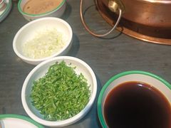 -南门四季铜锅涮肉(左家庄店)