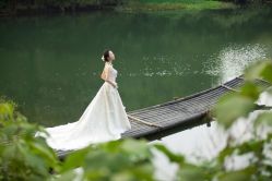 -雪中彩影婚纱摄影·微光艺术中心