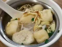 -小杨生煎(金山百联购物中心3楼店)