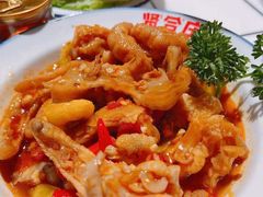 -喜悦小串丹东小黄牛海鲜烧烤大排档(民主广场店)