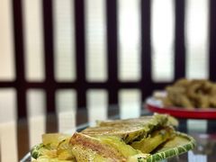 -锅贴王海鲜小馆