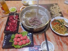 -壮雄牛屠牛肉店(两英店)