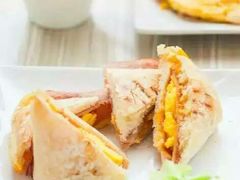 -必胜客(安盛金马店)