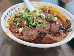-杨三娘跷脚牛肉(羊子山西路店)