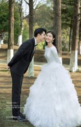 -雪中彩影婚纱摄影·微光艺术中心