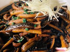 响油鳝糊-吴越荣记苏州菜·松鼠桂鱼100%活鱼现做(斜塘老街店)
