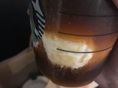 -星巴克臻选(湖滨道店)
