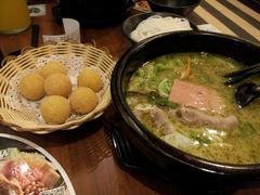 -阿香米线(宁波来福士广场店)
