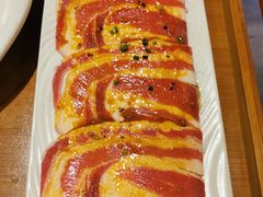 黑牛五花-明洞阿姨·韩式酱蟹烤肉·创意料理(三元桥店)