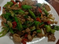 辣椒小炒肉-苍洱春饭店