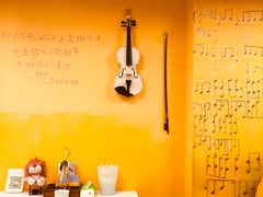 用餐区-志龙皇冠吃货椰子铺