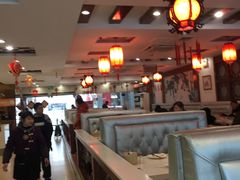 卡座-泉福居酱骨头自助广场(南大街商业步行街店)