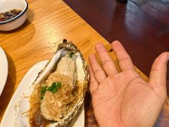 生蚝-旺角小渔村·海肠捞饭开创者(环山路店)