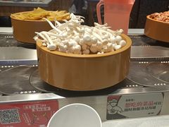 -龍歌自助小火锅(市北CBD万达店)