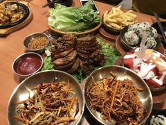 猪蹄套餐-肥肥虾庄·金牌油焖大虾(杨园滨江时代walk店)