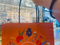 -VENCHI 闻绮(广州太古汇店)