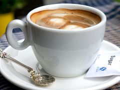 美式黑咖啡-MEET COFFEE婉约咖啡(宝善公寓店)