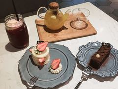 -RGF(巨鹿路店)