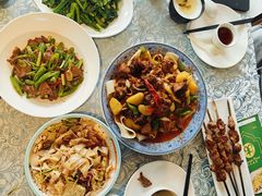 -巴扎美食·新疆菜·西域歌舞表演餐厅(新疆大厦店)