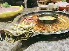 -椒香城门口老火锅(长寿路店)