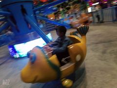 -青岛嘉年华主题乐园