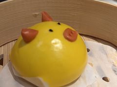 流沙奶皇猪猪包-陶陶居酒家(新天地店)