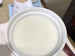 蛋白杏仁茶-添好运点心专门店(北角店)